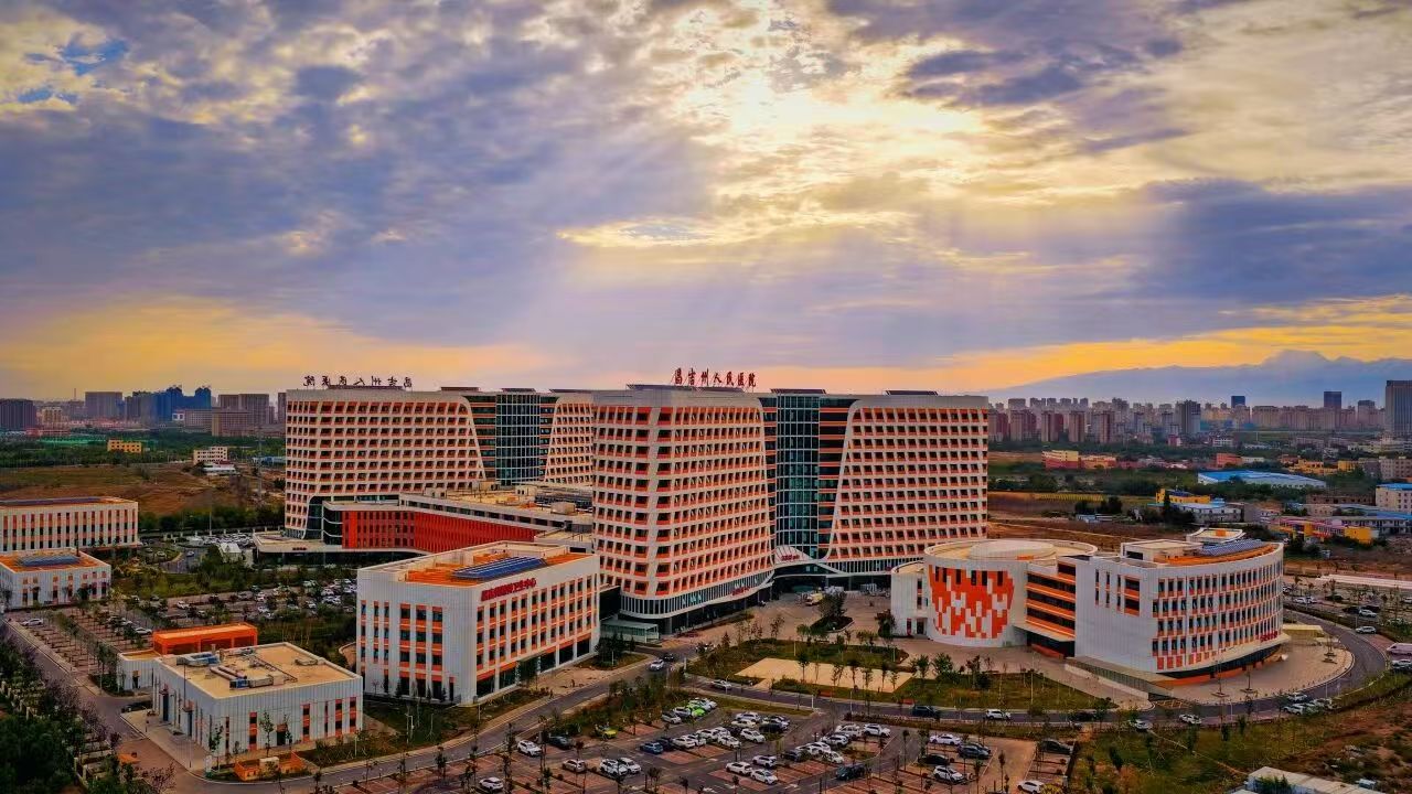 图为昌吉州人民医院城南院区全貌 宣传科提供.jpg