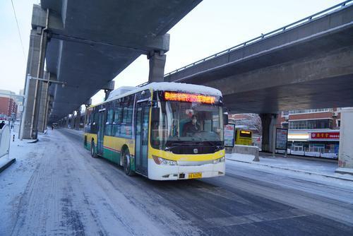 乌鲁木齐市城市公共交通恢复正常运营