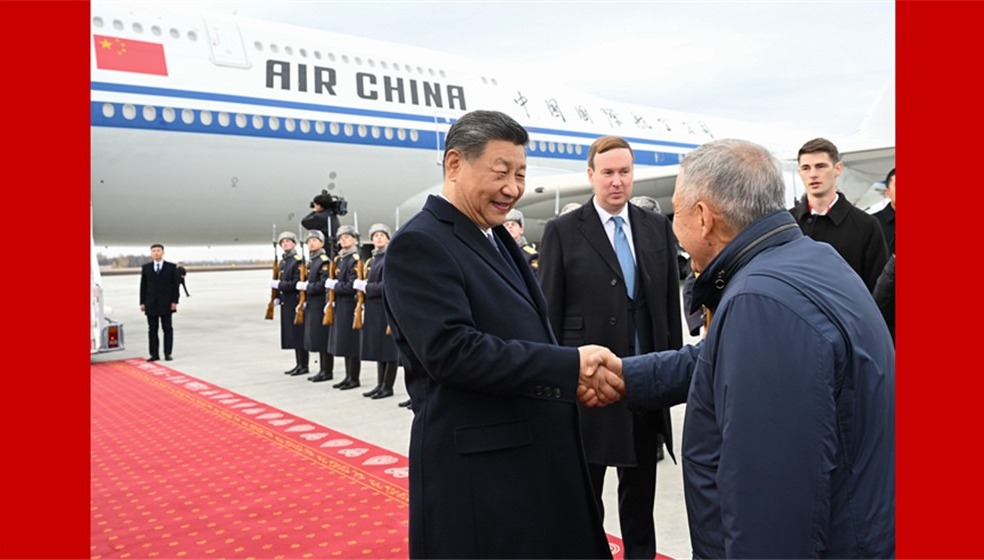 图集｜习近平抵达喀山出席金砖国家领导人第十六次会晤